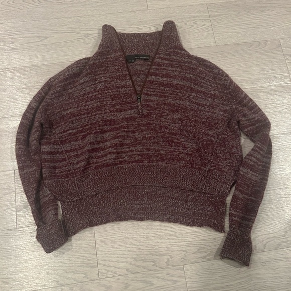 360 Cashmere Pullover in Red and Lunar Size XS - Picture 2 of 6